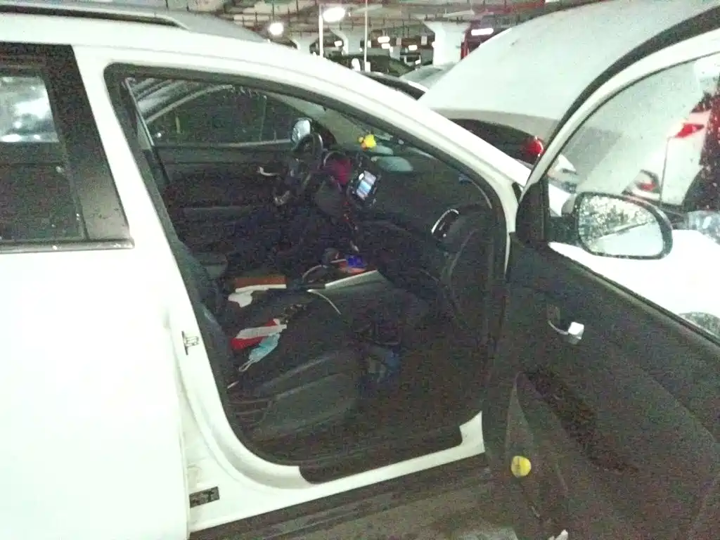 Kia KX3 Proud Running 2015 — фото 20