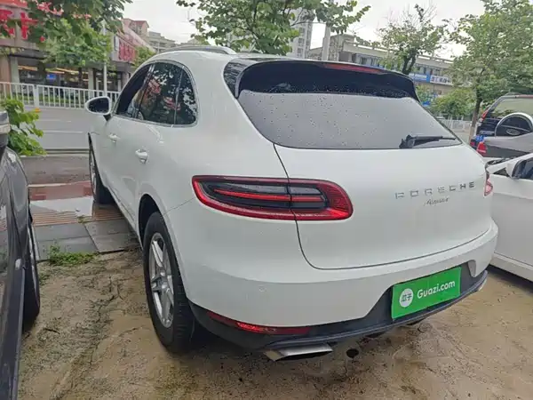Porsche Macan 2015