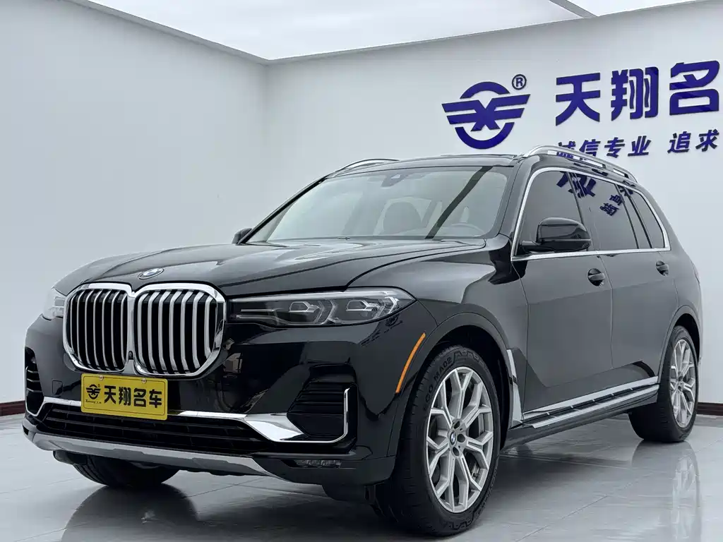 BMW X7 2020 — фото 1