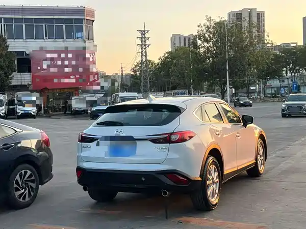 Mazda CX-4 2018