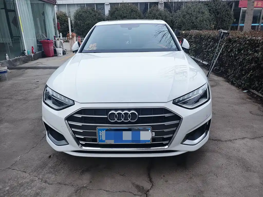 Audi A4L 2021