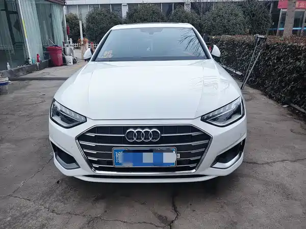 Audi A4L 2021