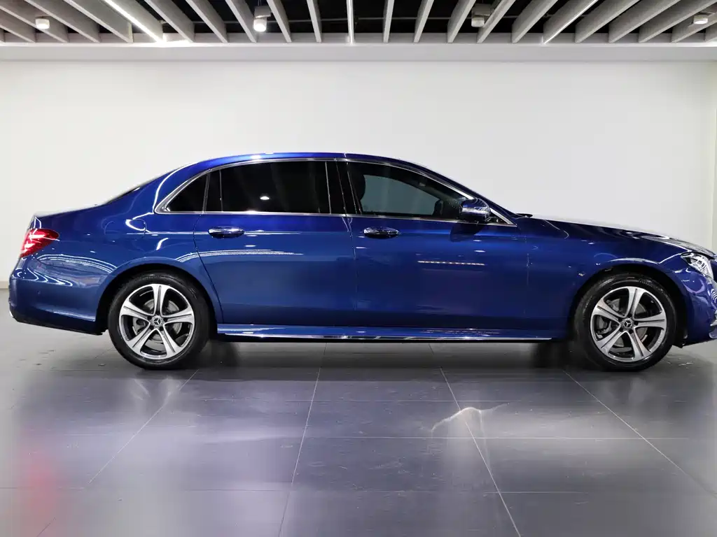 Mercedes-Benz E-Class 2020 — фото 7