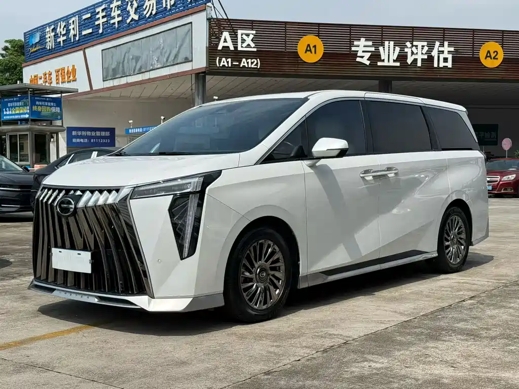 GAC Motor Trumpchi M8 2023 — фото 1
