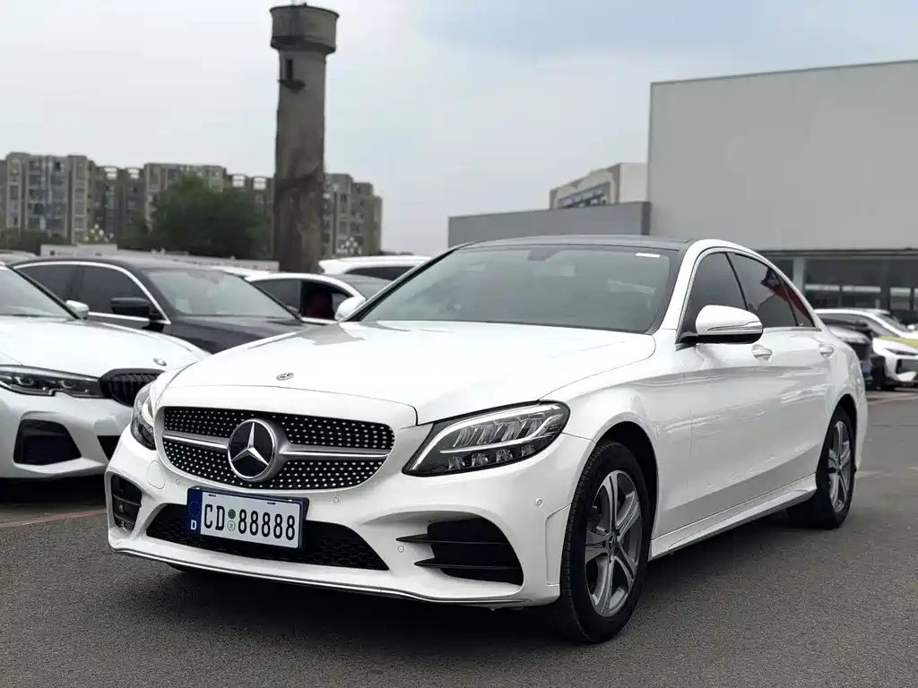 Mercedes-Benz C-Class 2019 — фото 1