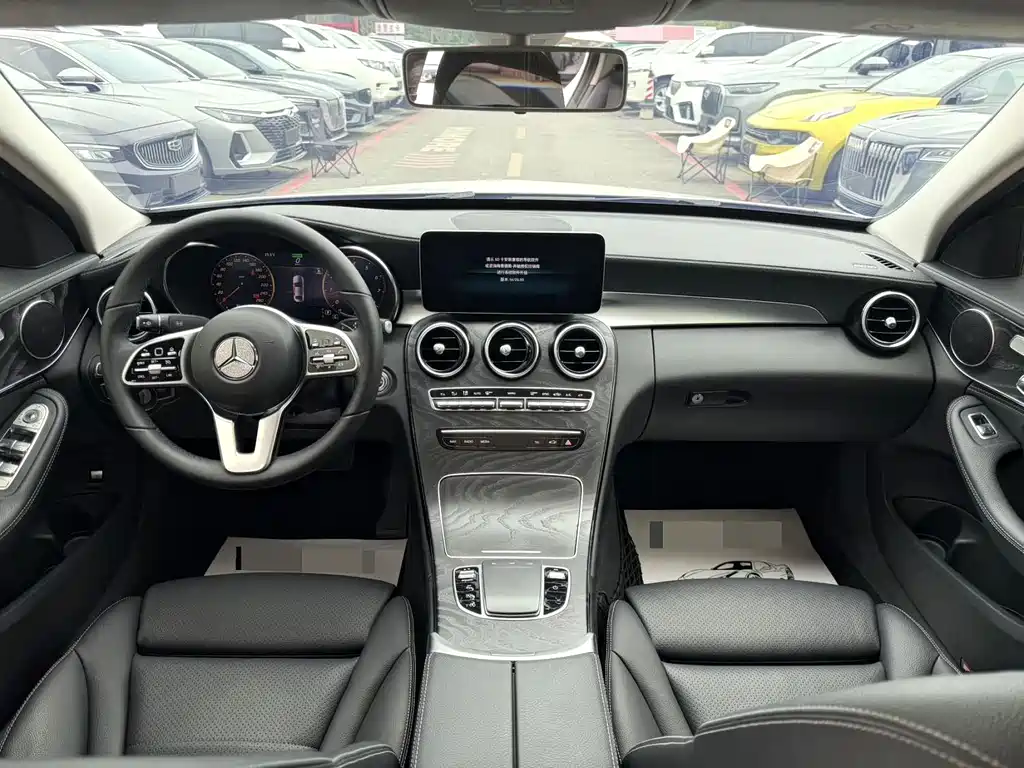 Mercedes-Benz C-Class 2019 — фото 4