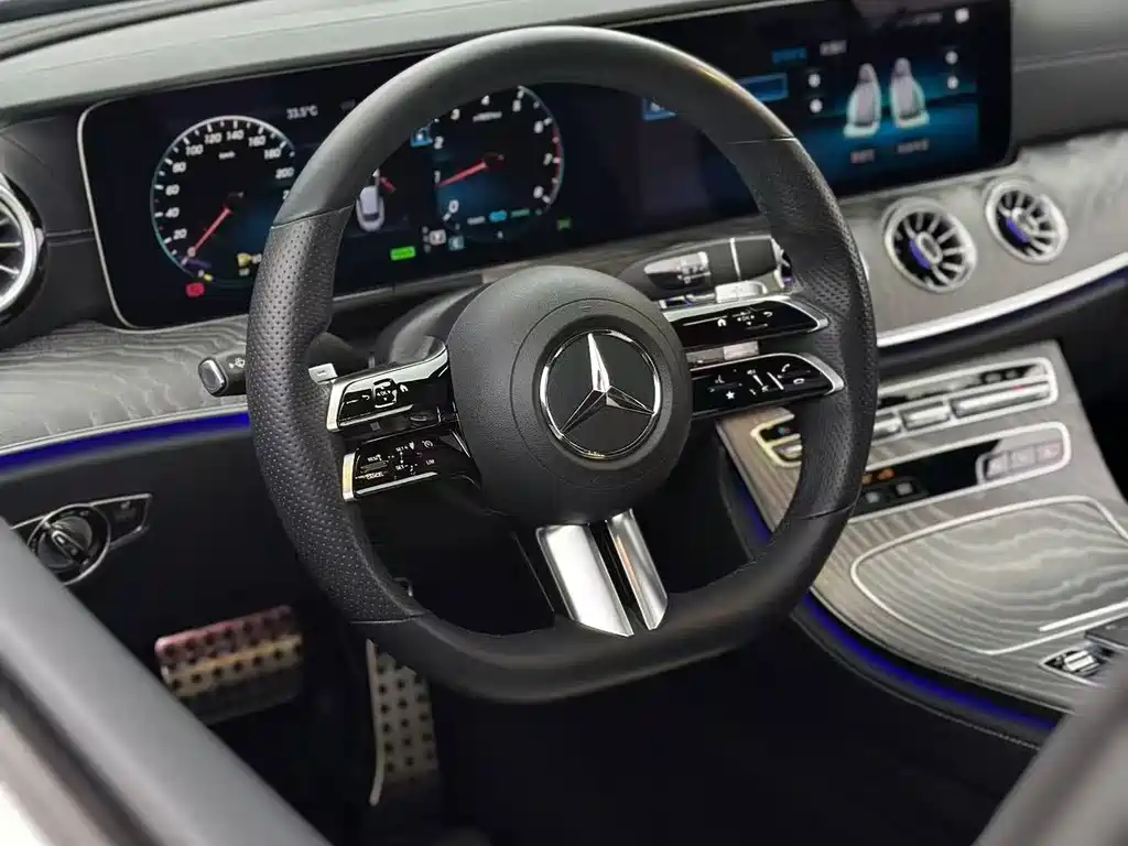Mercedes-Benz E-Class 2021 — фото 5