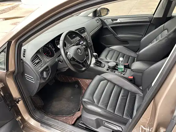 Volkswagen Golf 2016