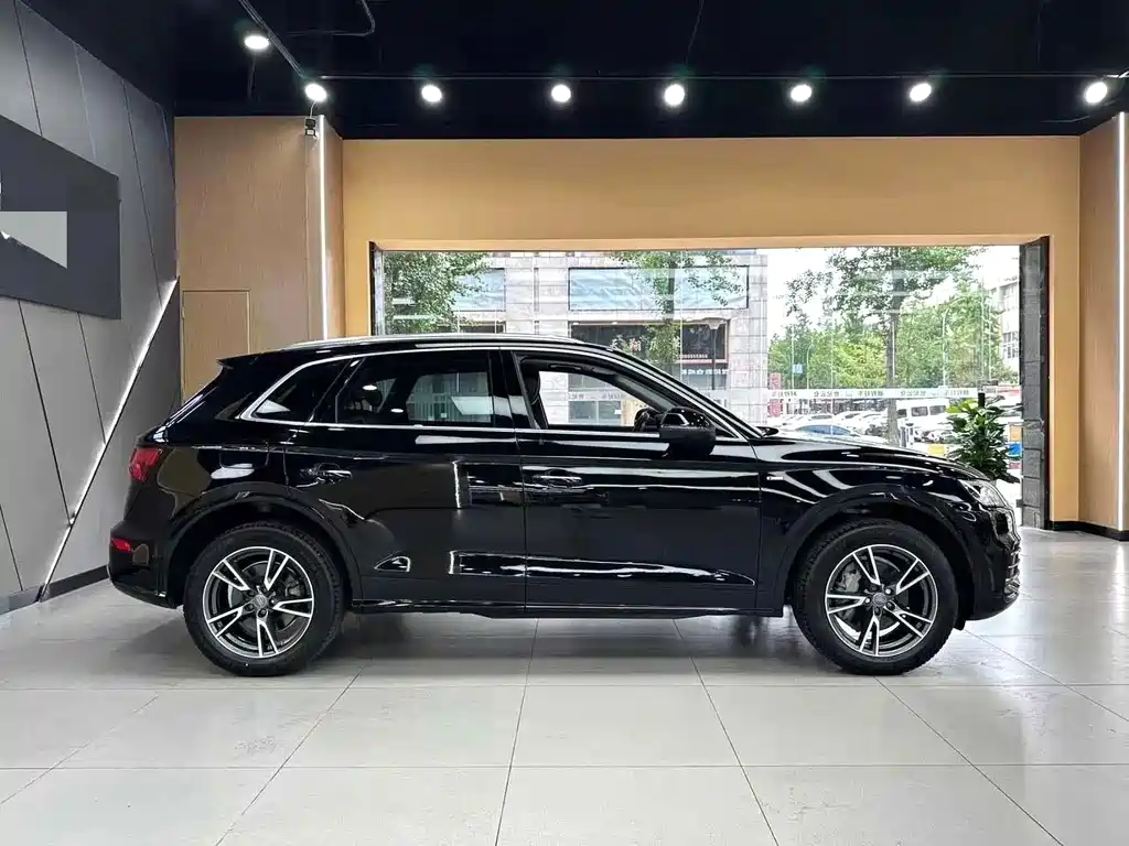 Audi Q5L 2018