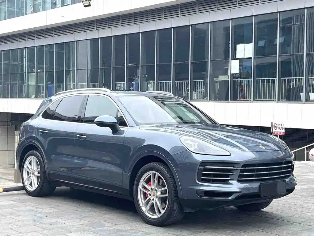 Porsche Cayenne 2019 — фото 3