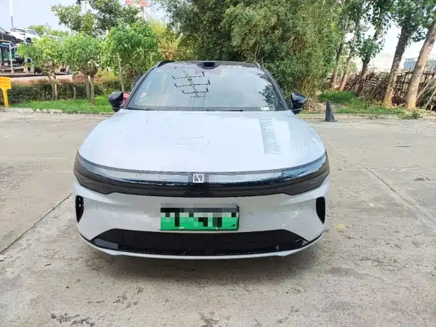 Zeekr 007 GT 2025
