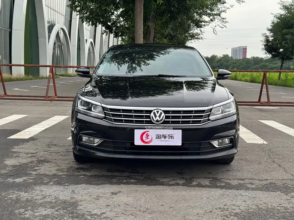 Volkswagen Passat 2017 — фото 2