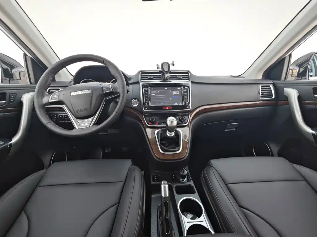 Haval H6 2016 — фото 16