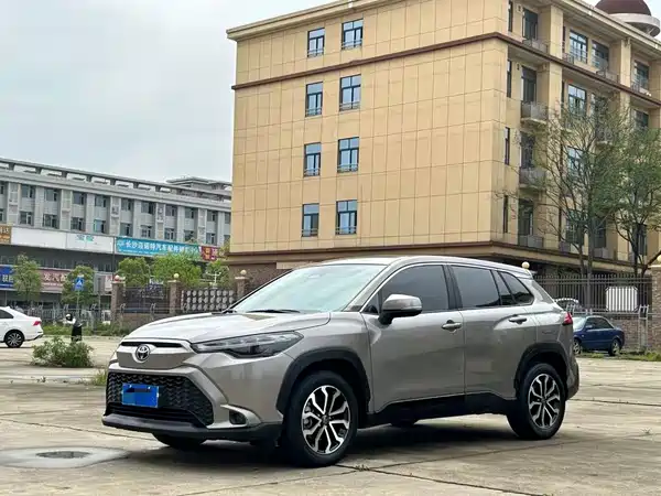 Toyota Frontlander 2023