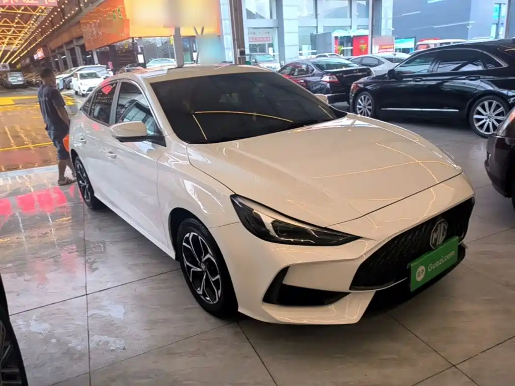 MG MG5 2022