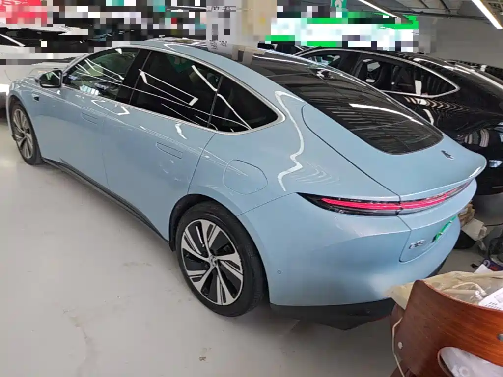 NIO ET5 2022