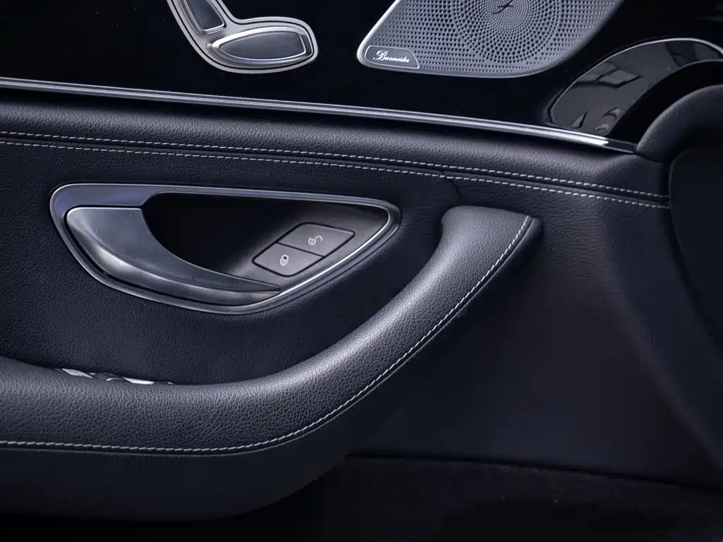 Mercedes-Benz AMG GT 2020 — фото 10