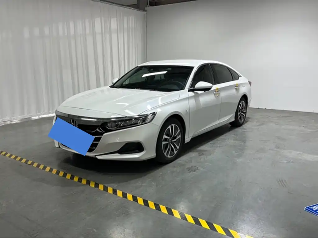 Honda Accord 2021 — фото 1