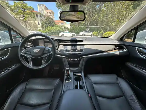 Cadillac XT5 2017
