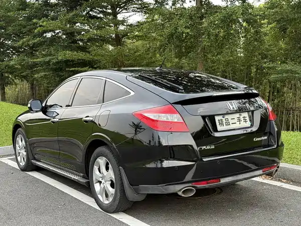 Honda Crosstour 2012