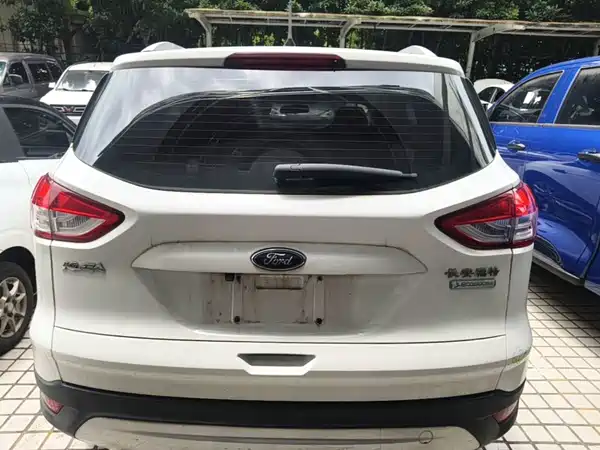 Ford Kuga 2015