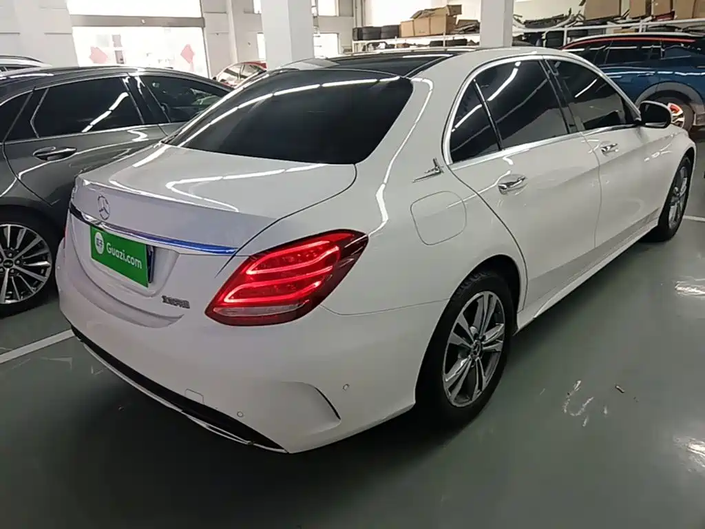 Mercedes-Benz C-Class 2017