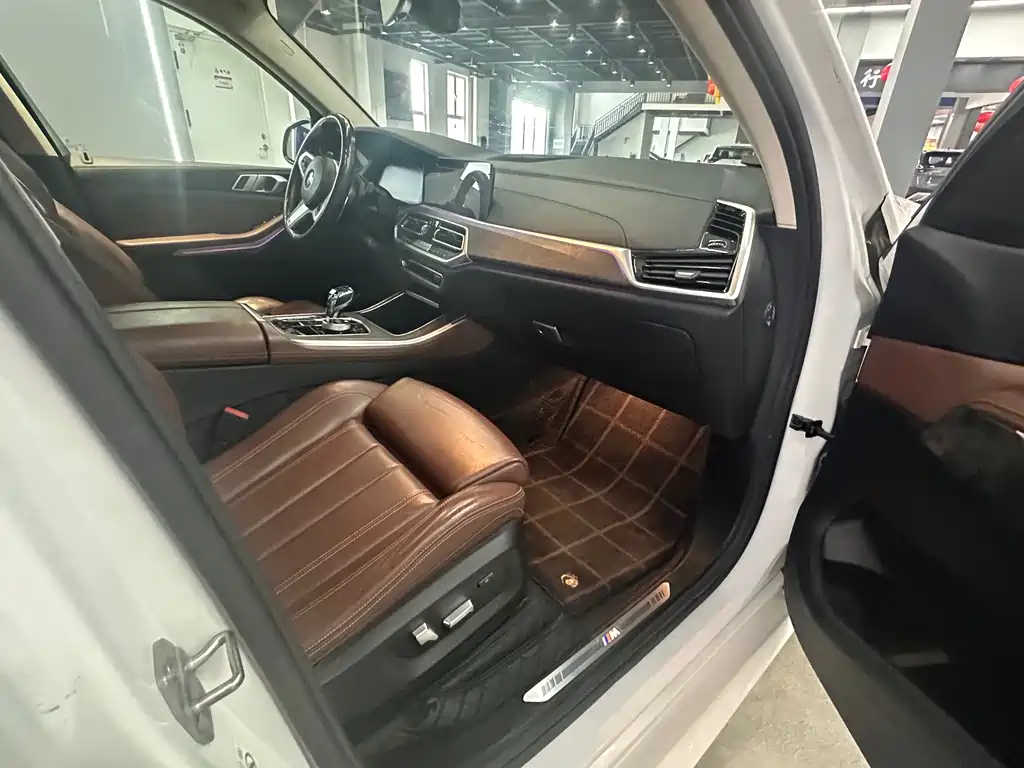 BMW X5 2019 — фото 10