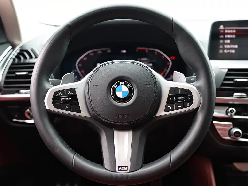 BMW X4 2021 — фото 14