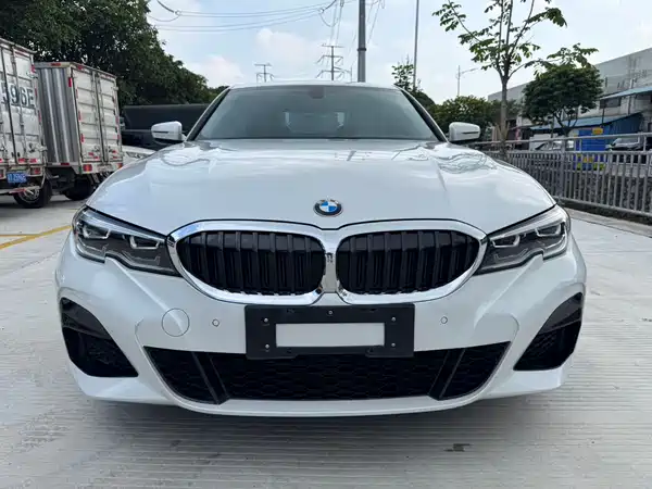BMW 3 Series 2022