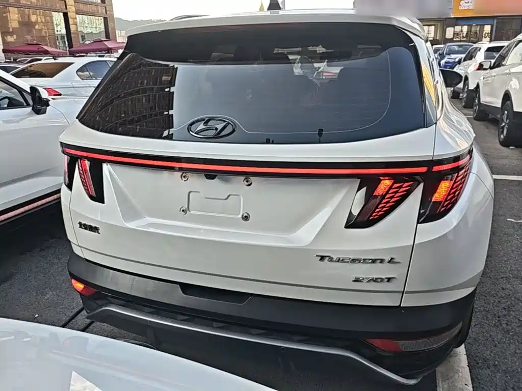 Hyundai Tucson 2023 — фото 6