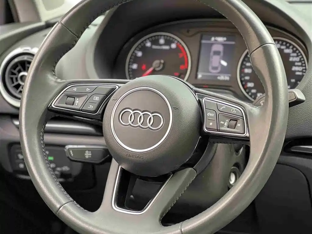 Audi A3 2020 — фото 13
