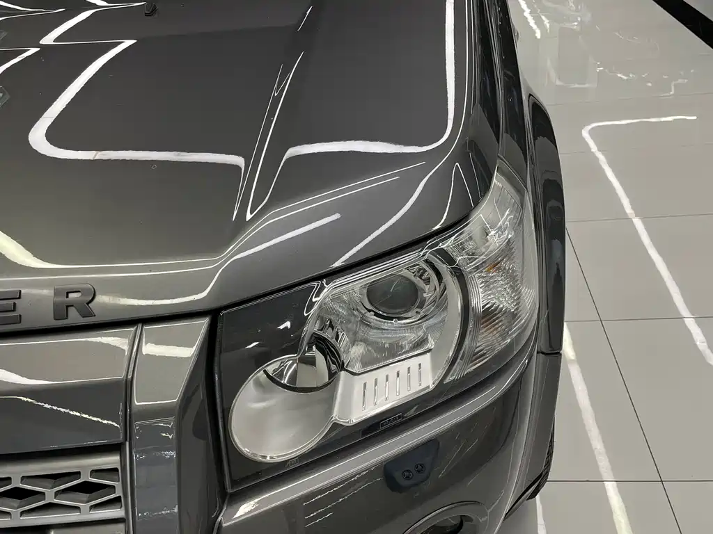 Land Rover Freelander 2 2010 — фото 33