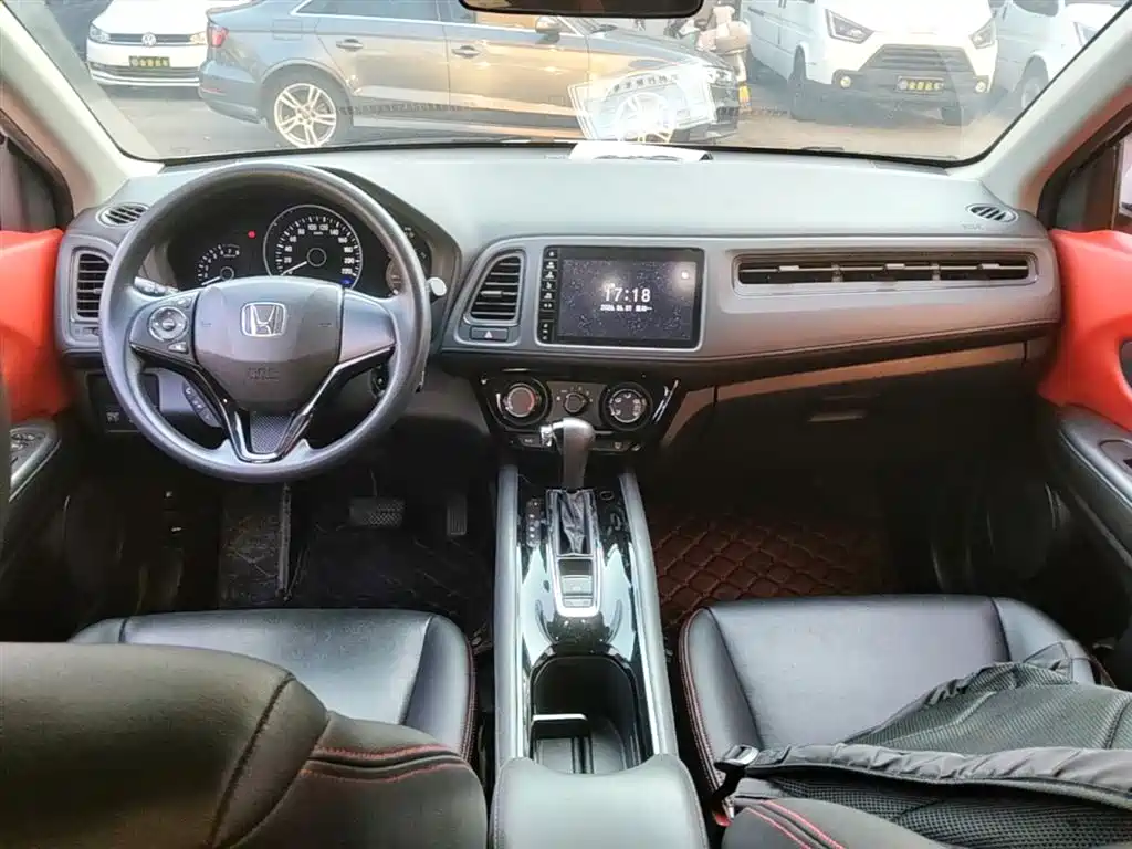 Honda Vezel 2021 — фото 10