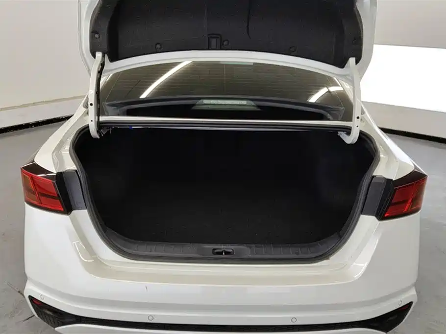 Nissan Teana 2019
