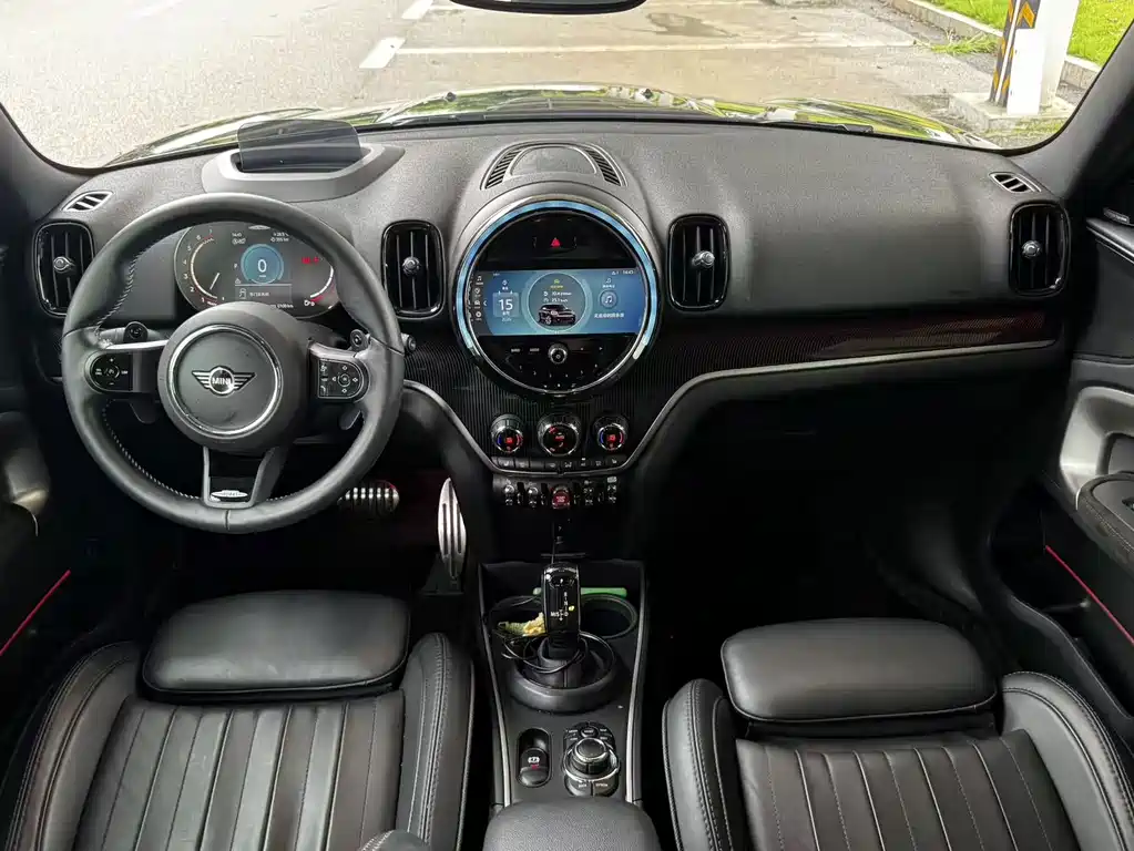 MINI JCW COUNTRYMAN 2022 — фото 13