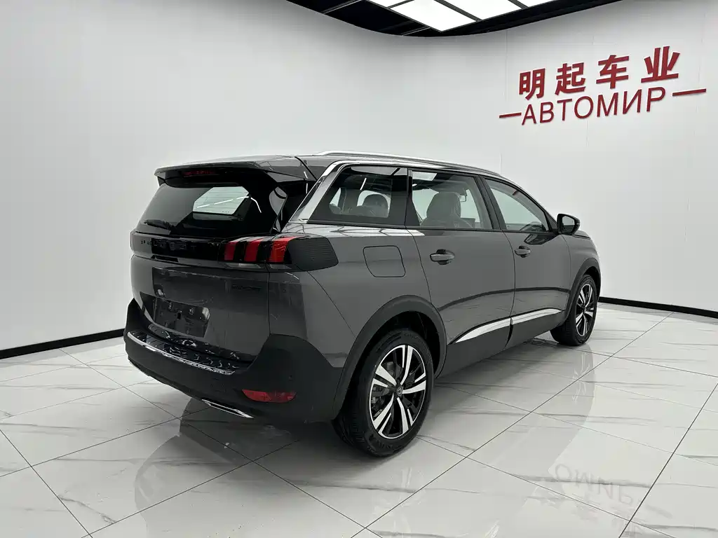 Peugeot 5008 2026 — фото 9