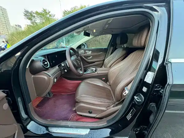 Mercedes-Benz E-Class 2017