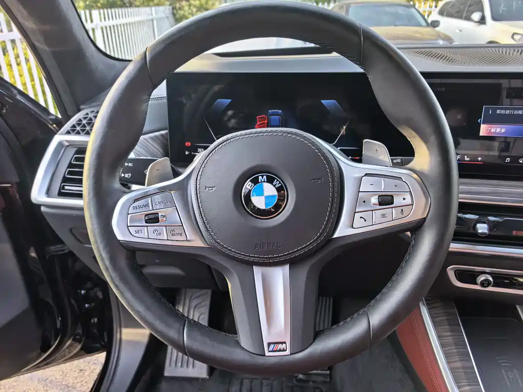 BMW X5 2025 — фото 11