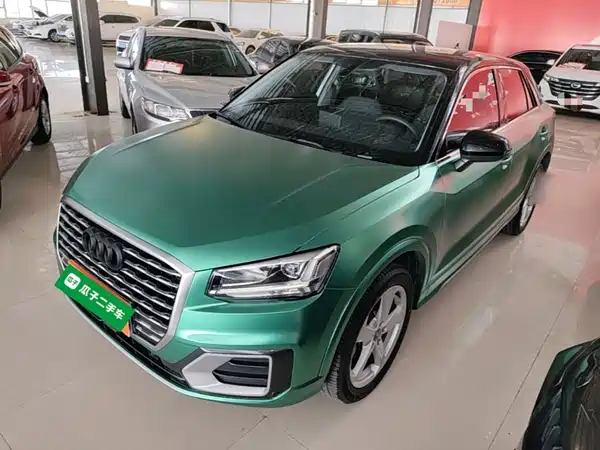 Audi Q2L 2020