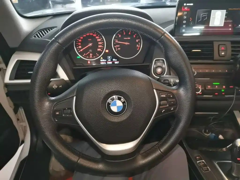 BMW 2 Series 2016 — фото 11