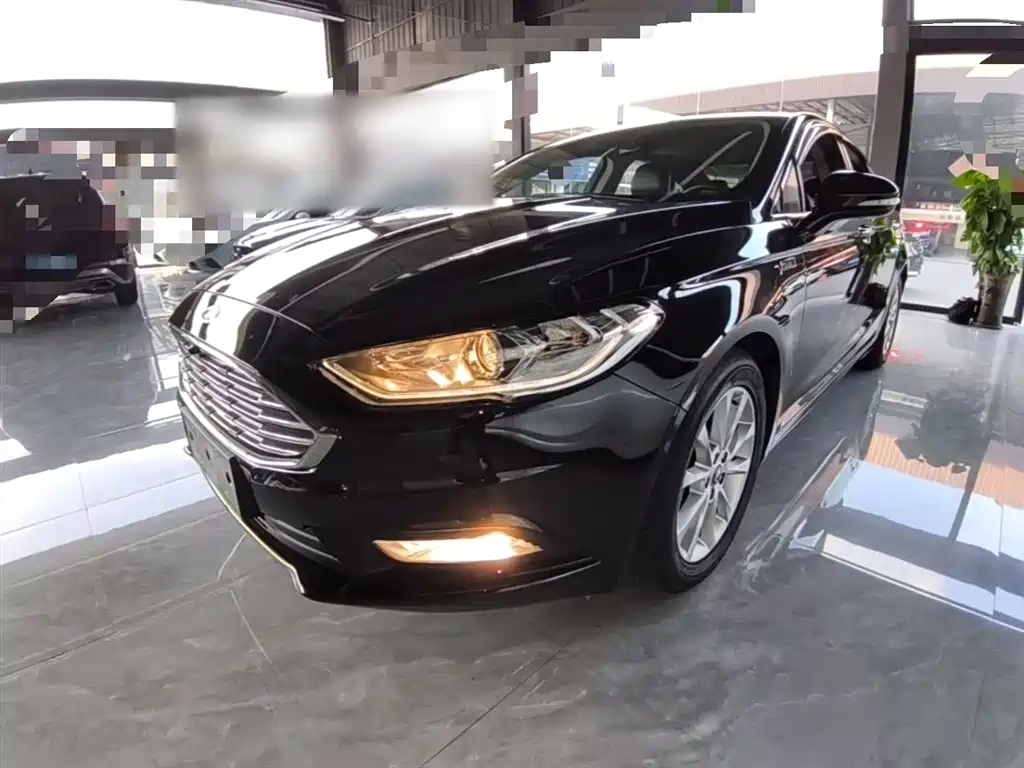 Ford Mondeo 2018 — фото 1