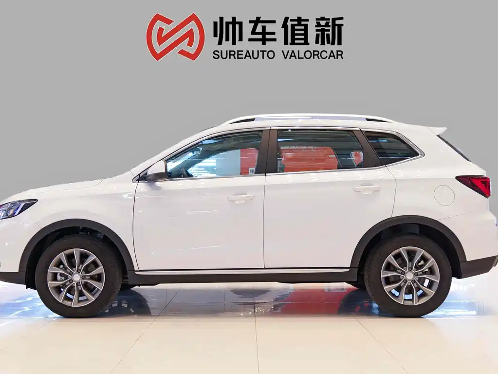 Roewe RX5 2025 — фото 2