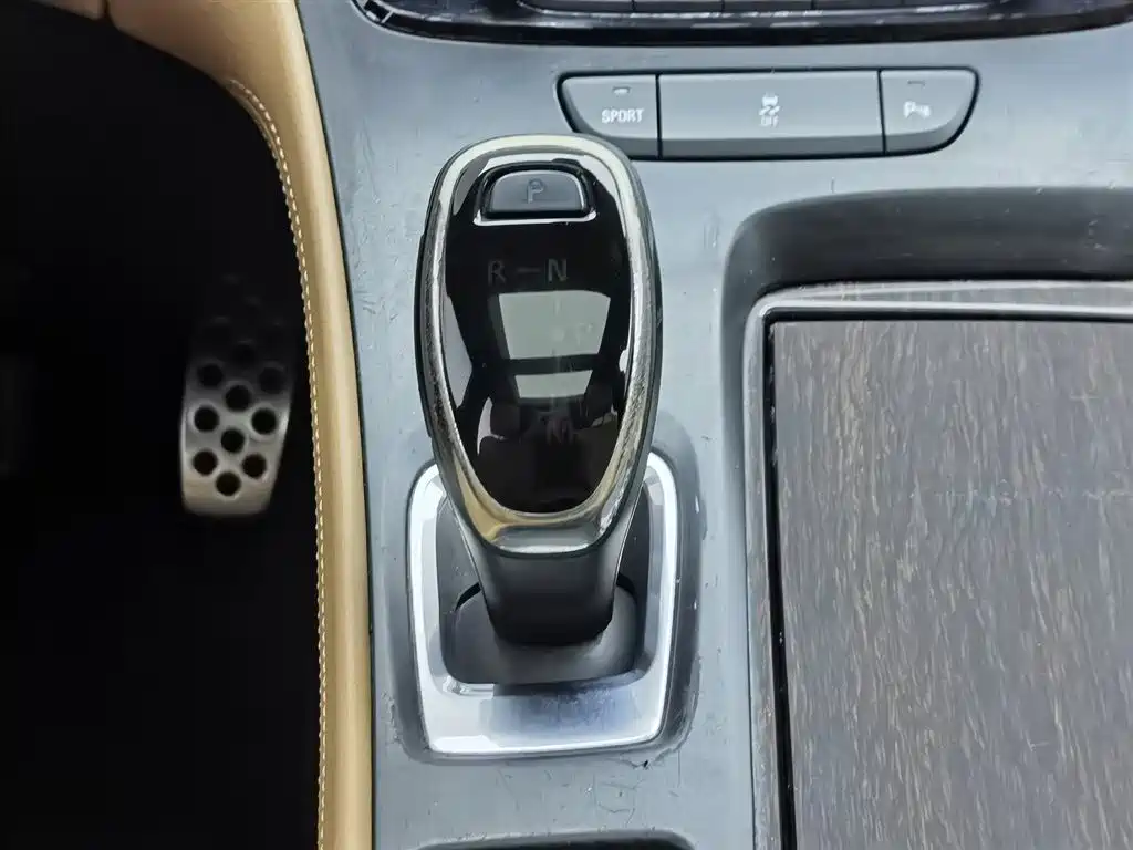 Buick LaCrosse 2017 — фото 13