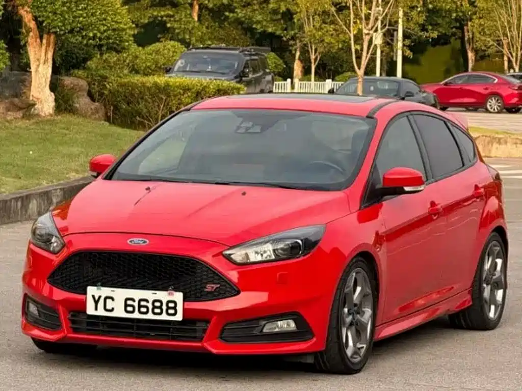 Ford Focus 2017 — фото 2