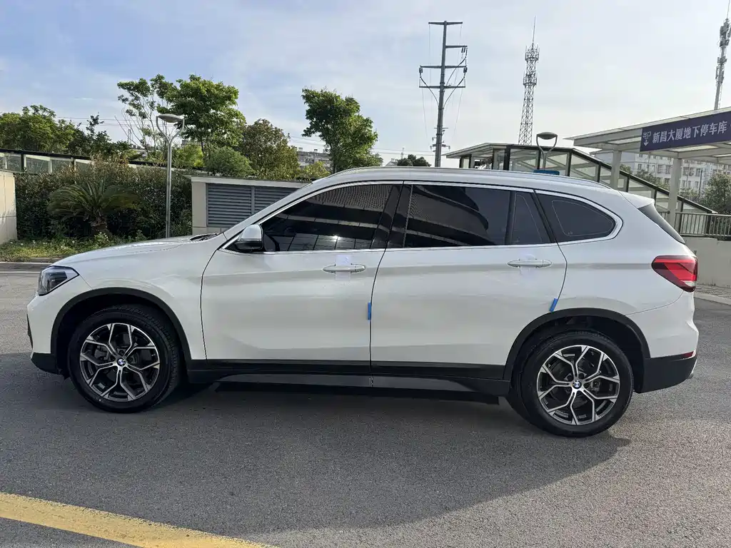 BMW X1 2021