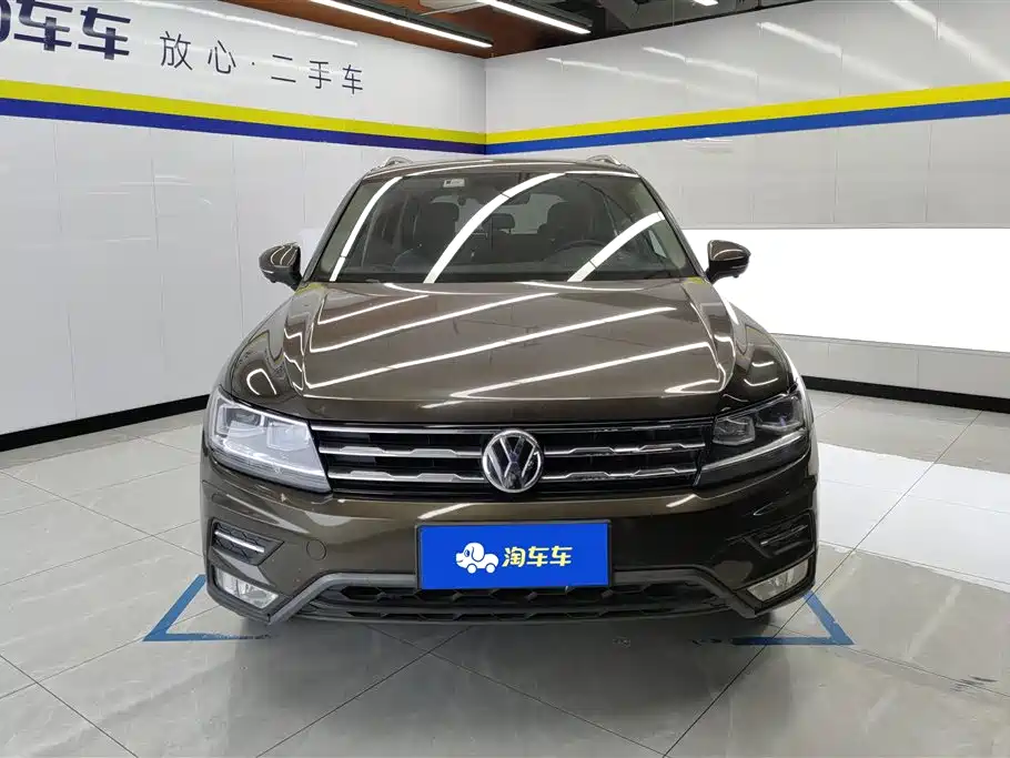 Volkswagen Tiguan L 2018 — фото 2