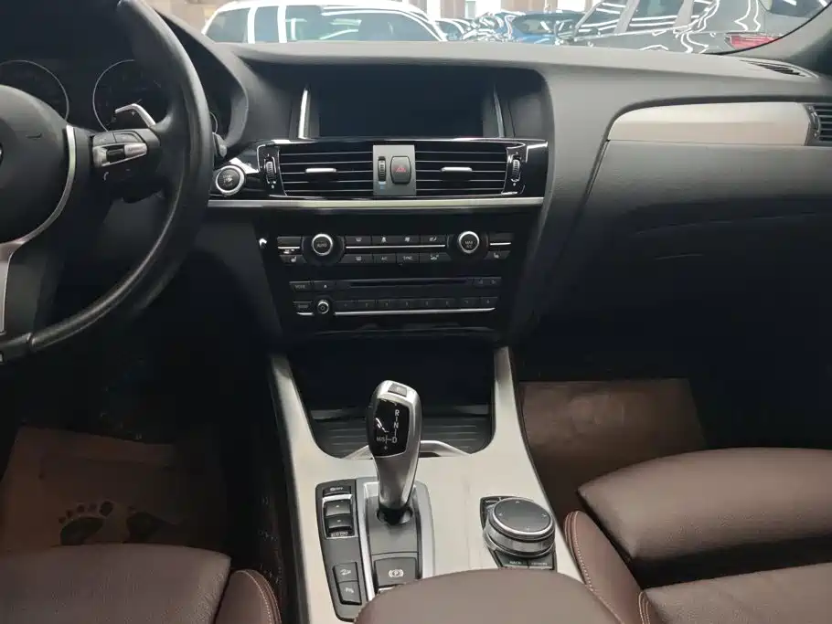 BMW X4 2017 — фото 16
