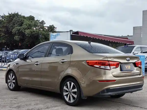 Kia K2 2015