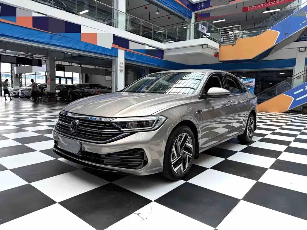 Volkswagen Sagitar 2023