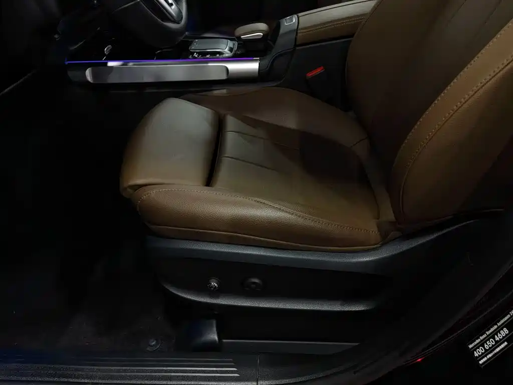 Mercedes-Benz GLB 2023 — фото 20